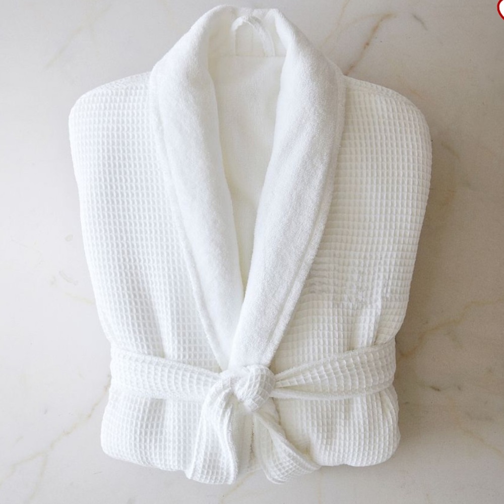 Pottery Barn Resort Robe Small